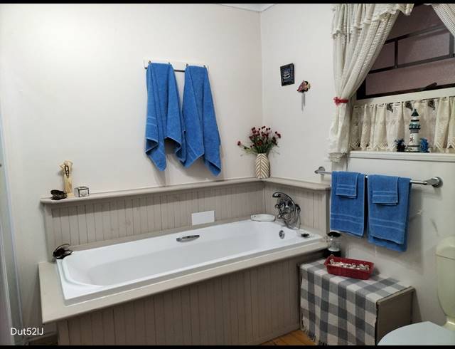 3 BEDROOM HOUSE FOR SALE IN FRAAIUITSIG